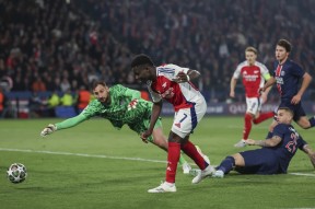 乐鱼体育平台-关于巴黎圣日耳曼迎全明星赛关键赛，今晨防线松动，信心回归，阵容厚度经受考验的信息-乐鱼体育平台